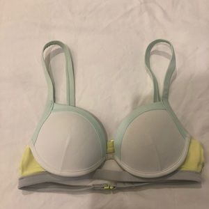 Victoria’s Secret bikini top